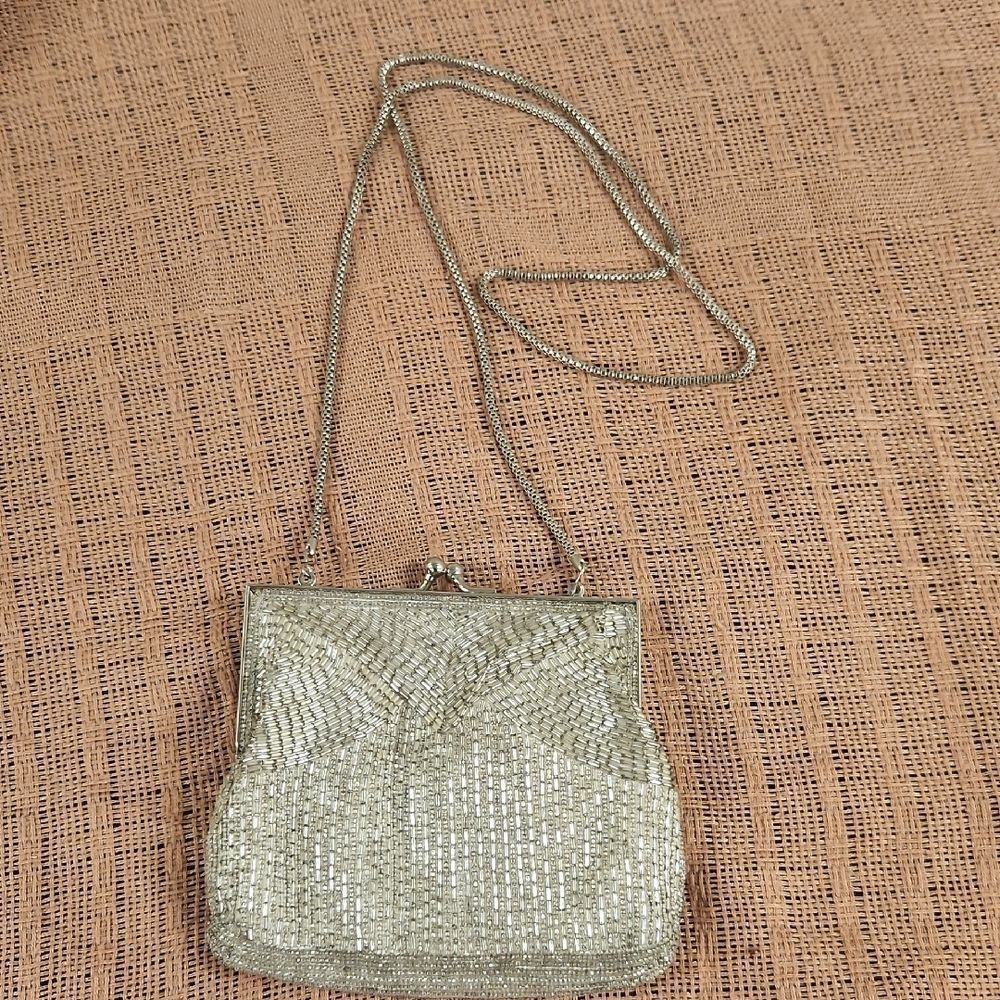 Elegant Silver Beaded Evening Bag